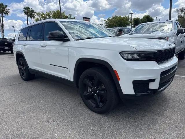 2023 Jeep Grand Cherokee L Altitude 4x4