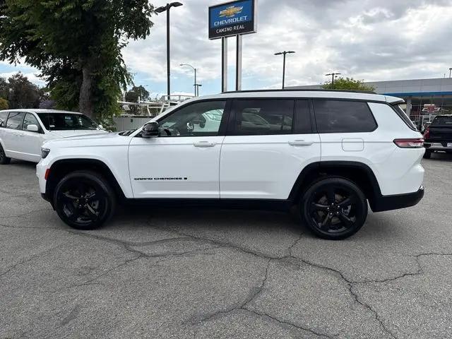2023 Jeep Grand Cherokee L Altitude 4x4