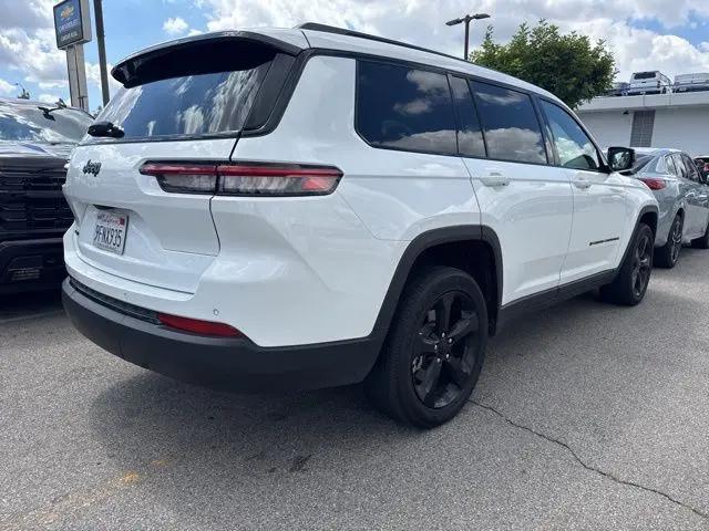 2023 Jeep Grand Cherokee L Altitude 4x4