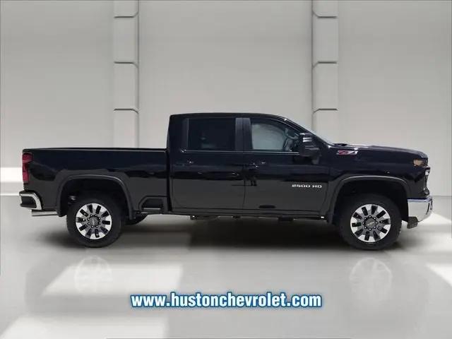 2026 Chevrolet Silverado 2500HD Crew Cab, Standard Bed, LT, 4WD