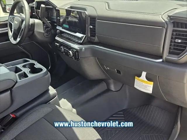 2026 Chevrolet Silverado 2500HD Crew Cab, Standard Bed, LT, 4WD