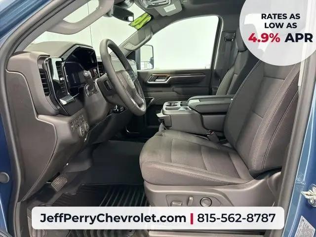2026 Chevrolet Silverado 2500HD Crew Cab, Standard Bed, LT, 4WD