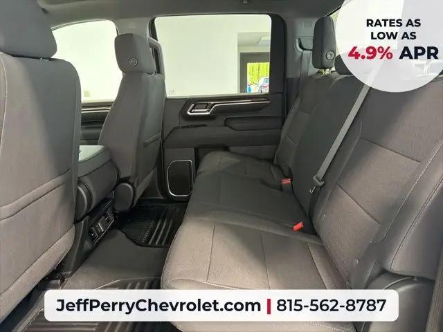 2026 Chevrolet Silverado 2500HD Crew Cab, Standard Bed, LT, 4WD
