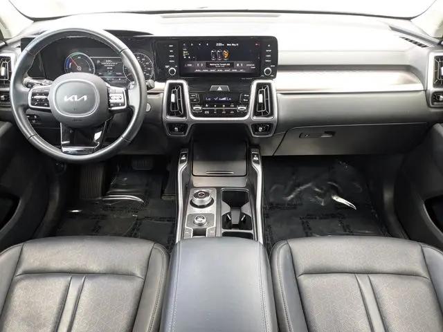 2022 Kia Sorento Hybrid EX