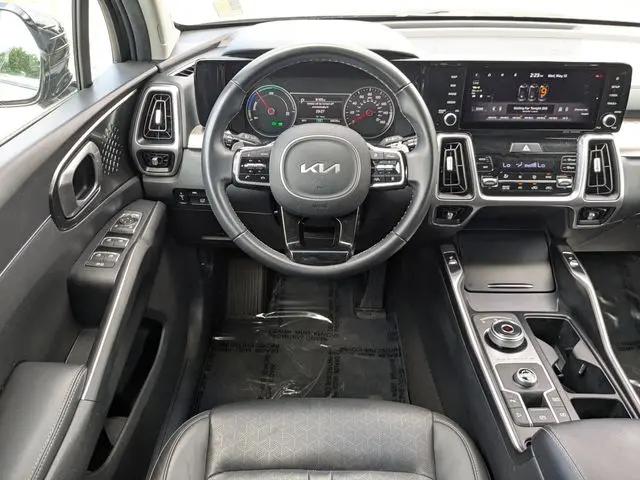 2022 Kia Sorento Hybrid EX