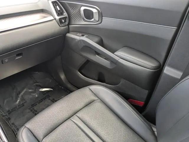 2022 Kia Sorento Hybrid EX
