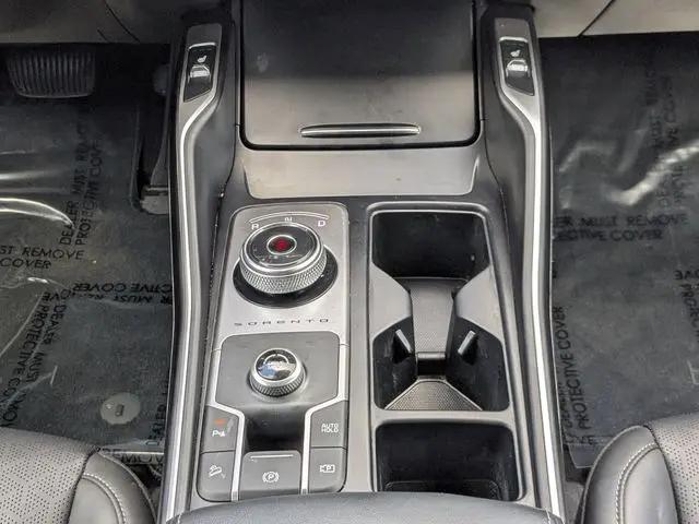 2022 Kia Sorento Hybrid EX
