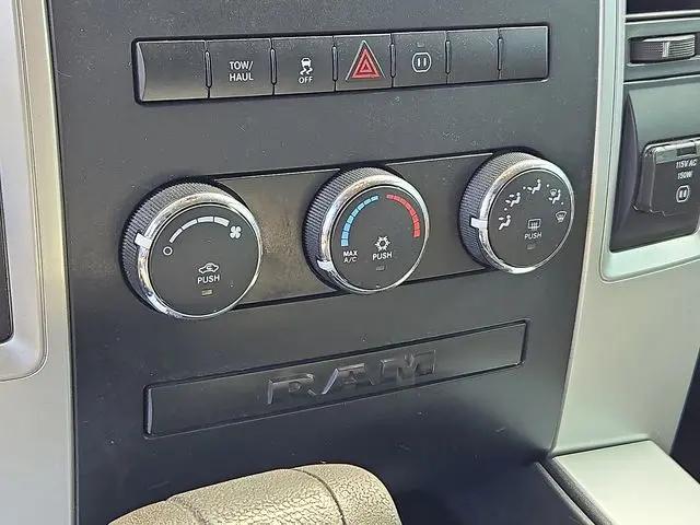 2011 Ram 1500 SLT