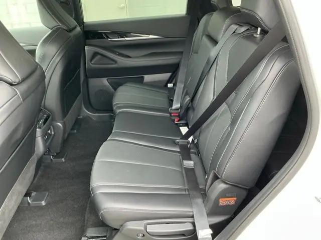 2024 INFINITI QX60 PURE