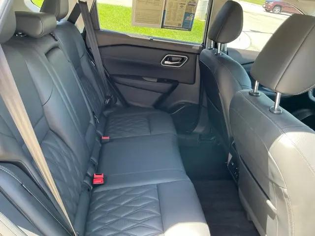 2023 Nissan Rogue Platinum Intelligent AWD