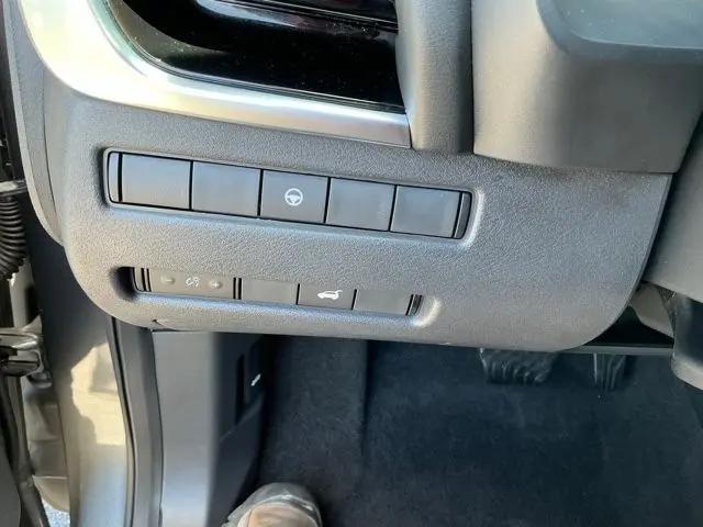2023 Nissan Rogue SL Intelligent AWD