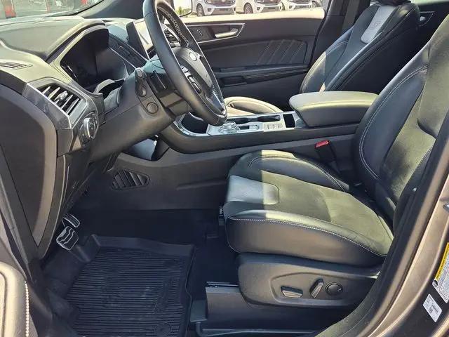 2022 Ford Edge ST