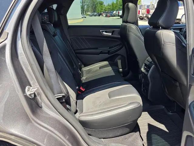 2022 Ford Edge ST