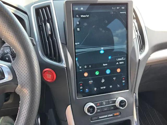 2022 Ford Edge ST