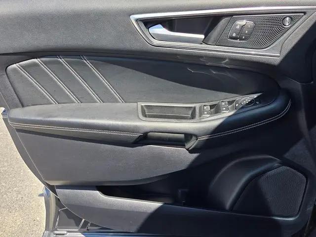 2022 Ford Edge ST