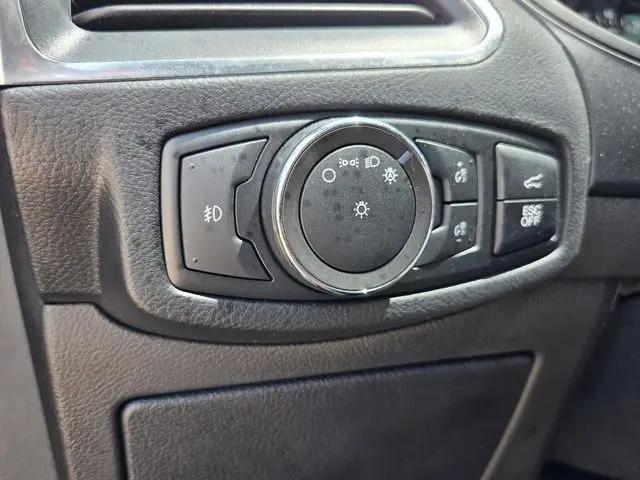2022 Ford Edge ST