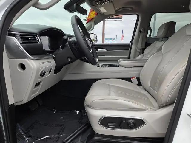 2024 Jeep Wagoneer Series II 4x2