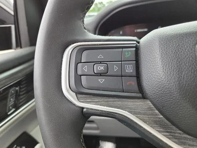 2024 Jeep Wagoneer Series II 4x2