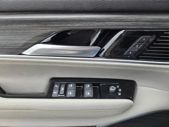 2024 Jeep Wagoneer Series II 4x2