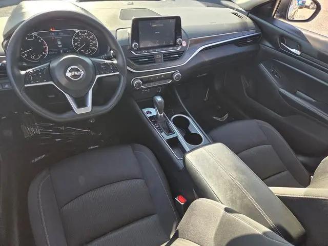 2024 Nissan Altima SV FWD