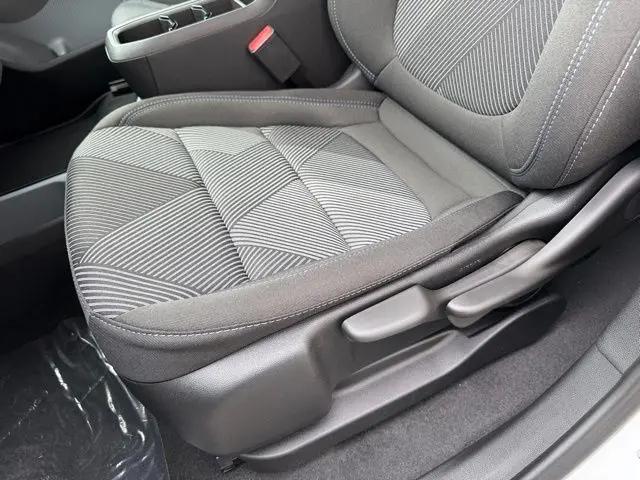2027 Chevrolet Bolt LT FWD