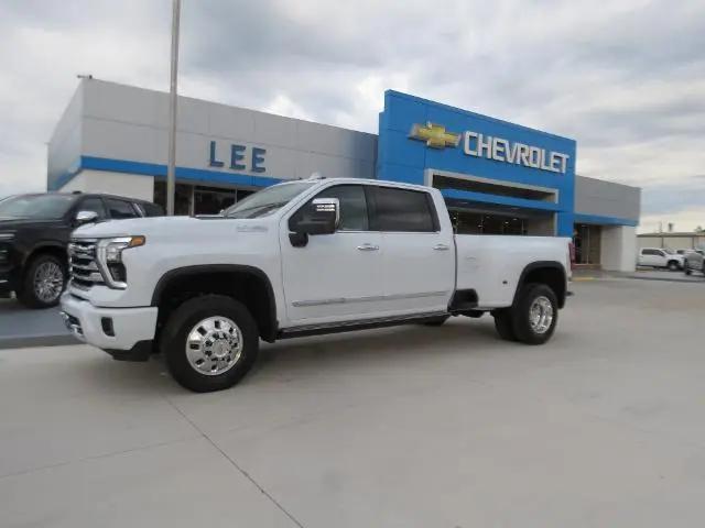 2026 Chevrolet Silverado 3500HD Crew Cab, Long Bed, High Country Dual Rear Wheel, RWD for sale in Washington, NC
