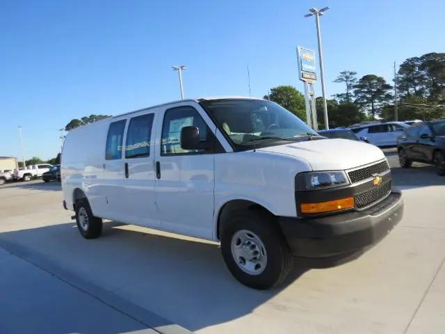 2026 Chevrolet Express Cargo Van 2500 Extended Wheelbase, WT, RWD