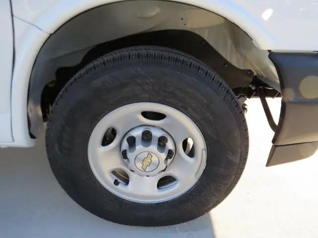 2026 Chevrolet Express Cargo Van 2500 Extended Wheelbase, WT, RWD