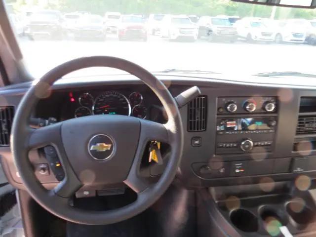 2026 Chevrolet Express Cargo Van 2500 Extended Wheelbase, WT, RWD