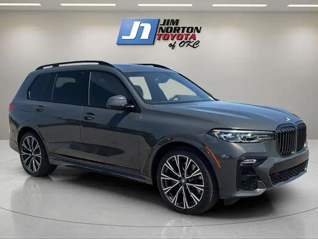 2022 BMW X7 xDrive40i