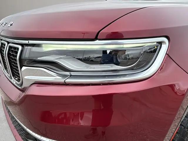 2022 Jeep Wagoneer Series III 4x2