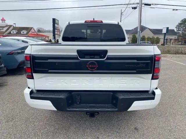 2026 Nissan Frontier Crew Cab PRO-4X 4x4