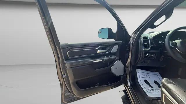 2025 Ram 1500 Laramie Crew Cab 4x4 5'7" Box