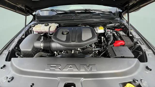 2025 Ram 1500 Laramie Crew Cab 4x4 5'7" Box
