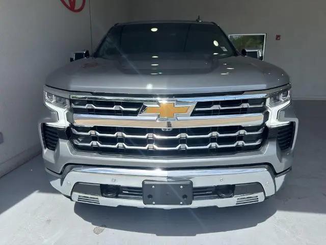 2025 Chevrolet Silverado 1500 4WD Crew Cab Short Bed LTZ