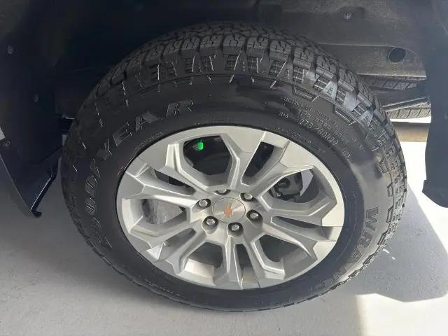 2025 Chevrolet Silverado 1500 4WD Crew Cab Short Bed LTZ