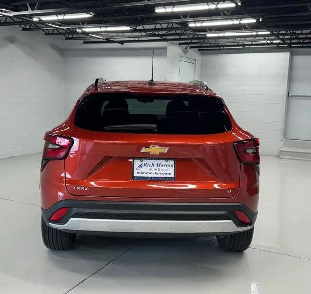 2024 Chevrolet Trax FWD LT