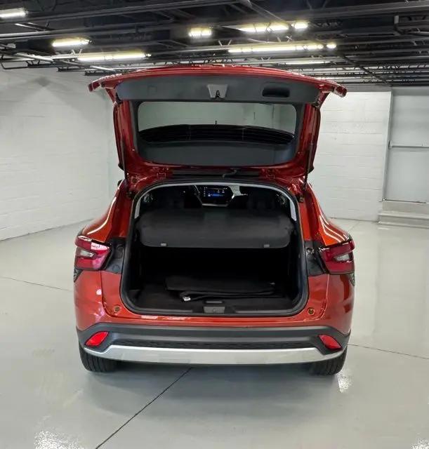2024 Chevrolet Trax FWD LT