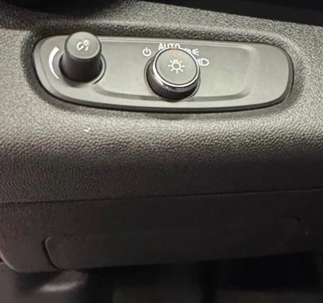 2024 Chevrolet Trax FWD LT