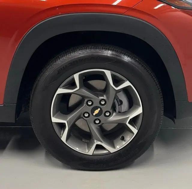 2024 Chevrolet Trax FWD LT