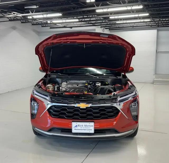 2024 Chevrolet Trax FWD LT