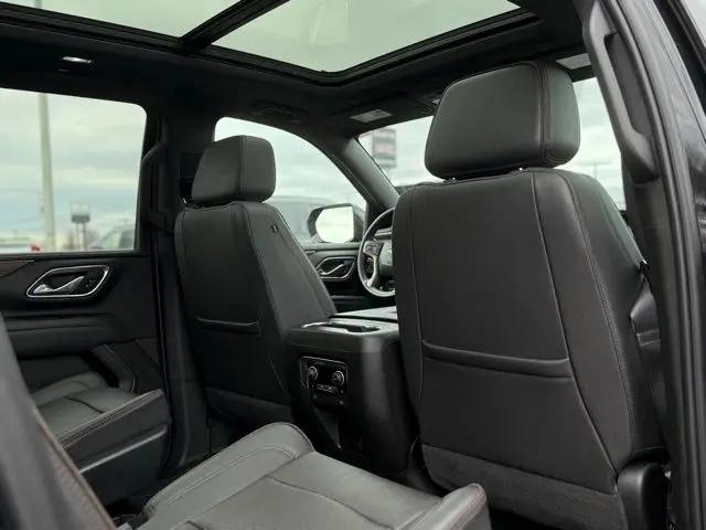 2023 Chevrolet Suburban High Country