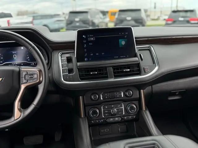 2023 Chevrolet Suburban High Country
