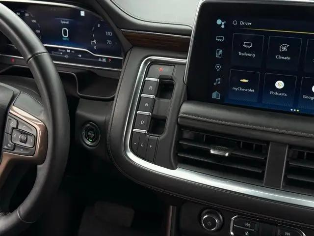 2023 Chevrolet Suburban High Country