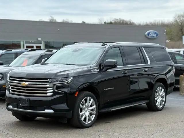 2023 Chevrolet Suburban High Country