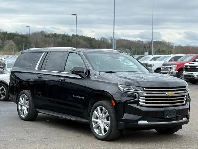 2023 Chevrolet Suburban High Country