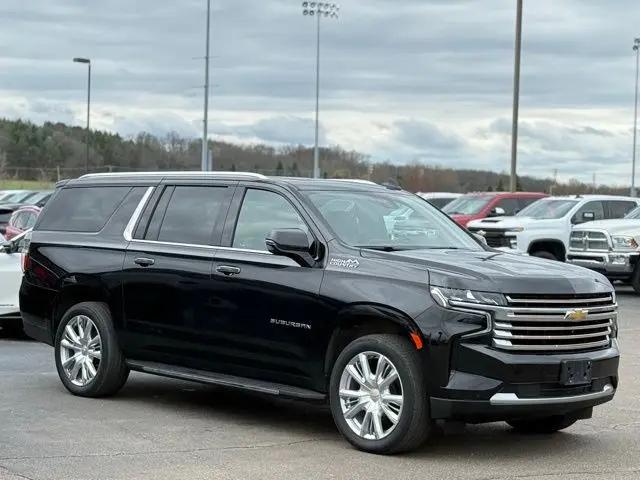 2023 Chevrolet Suburban High Country