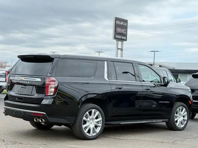 2023 Chevrolet Suburban High Country