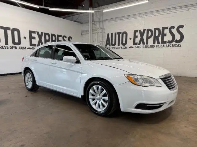 2014 Chrysler 200 LX for sale in Dallas, TX