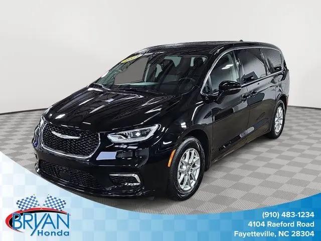 2024 Chrysler Pacifica Touring L for sale in Fayetteville, NC